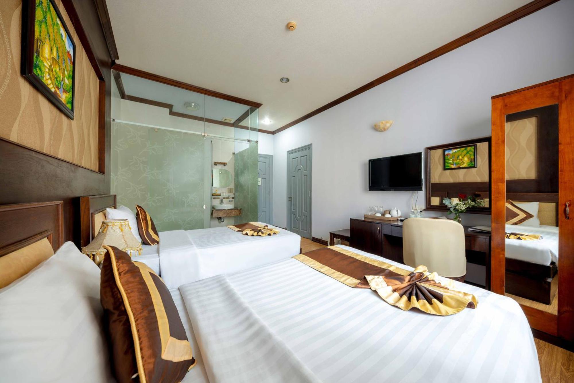 Rembrandt Hotel Nha Trang Exterior photo